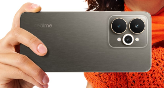 Realme 15
